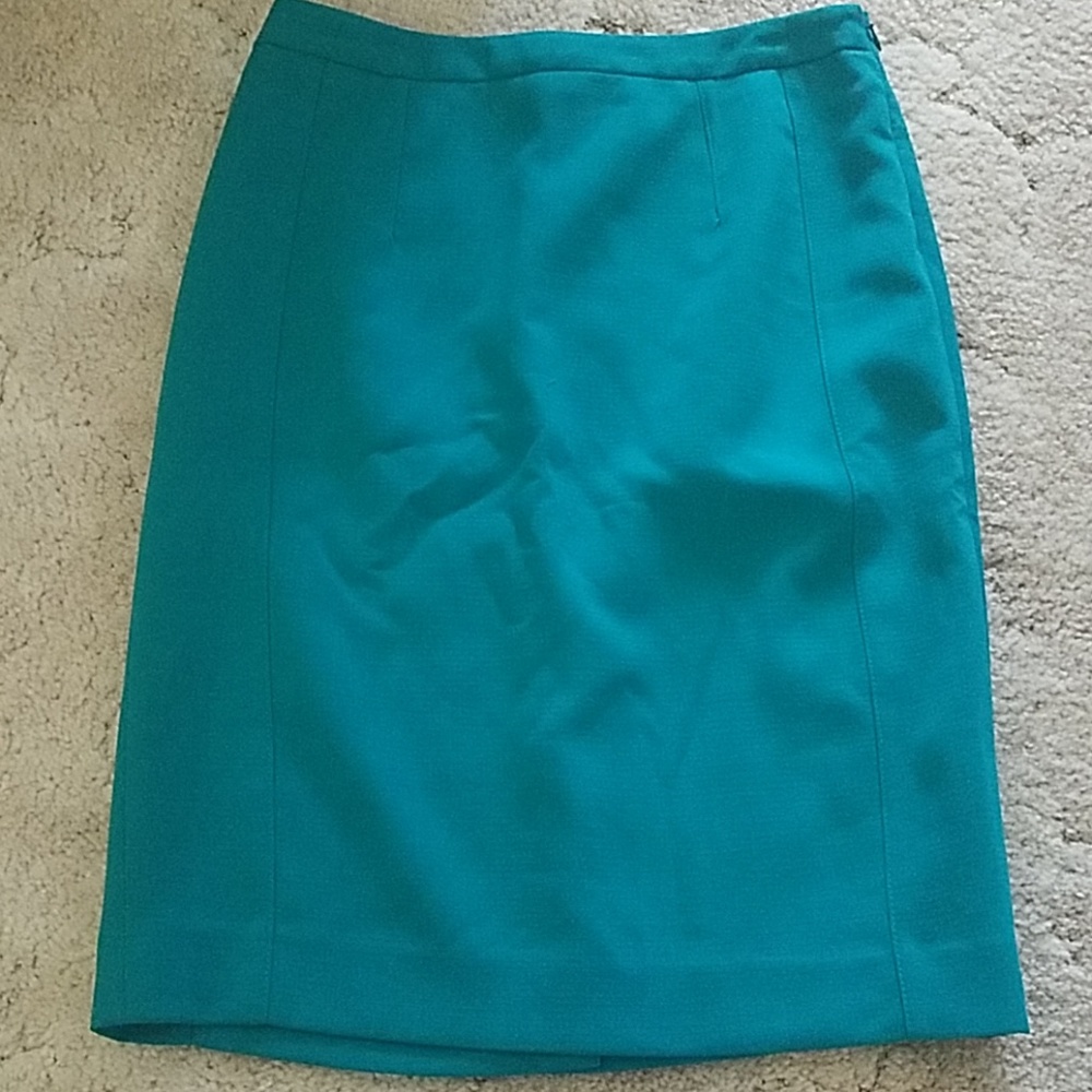 High waste pencil skirt